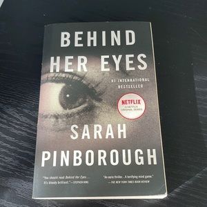Behind Her Eyes by Sarah Pinborough